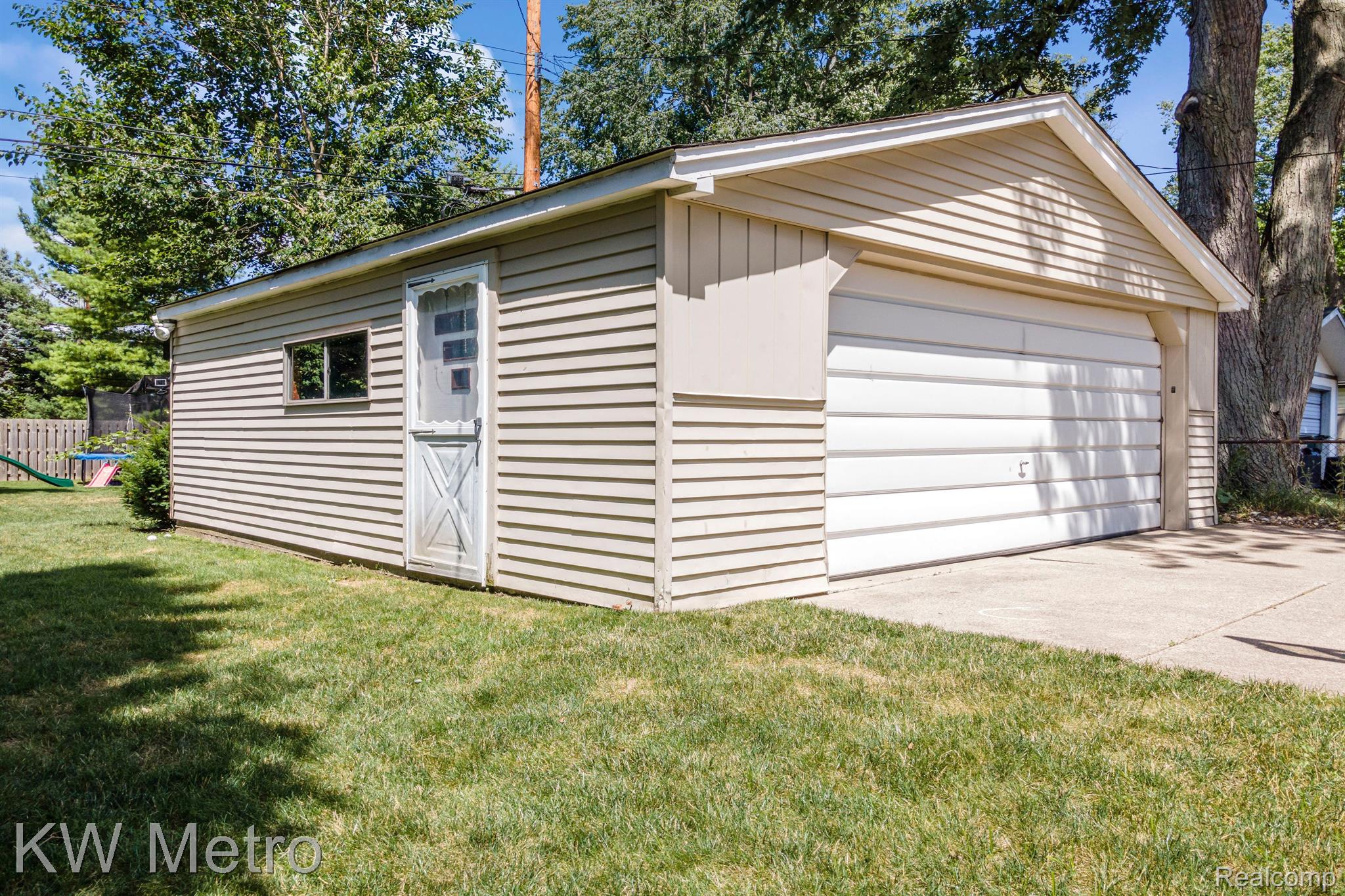 1022 West Webster Road Royal Oak, MI 48073 - Photo 36 of 38 Gallery Image 36