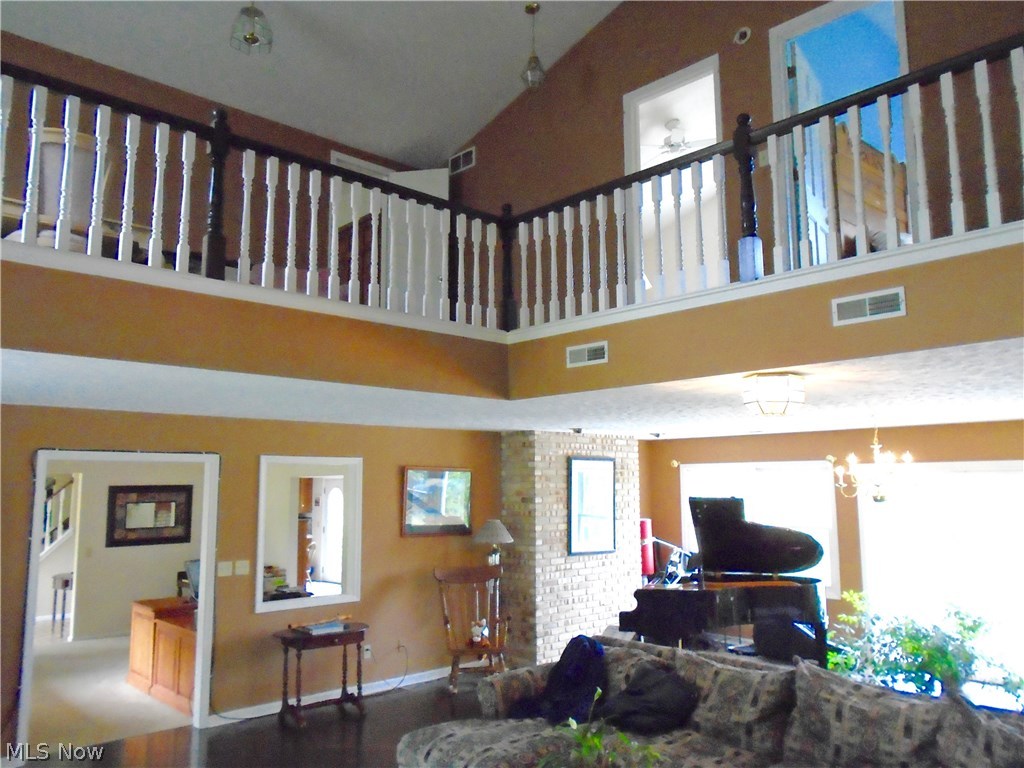 4777 Ridgewood Road Akron, OH 44321 - Photo 15 of 31