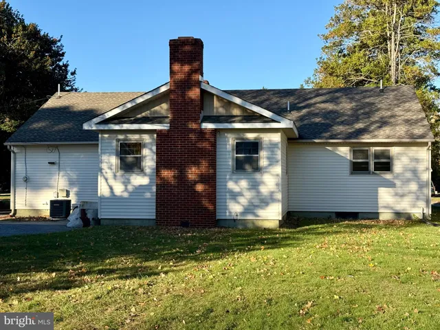 $325,000 | 949 Westview Terrace, Dover, DE 19904