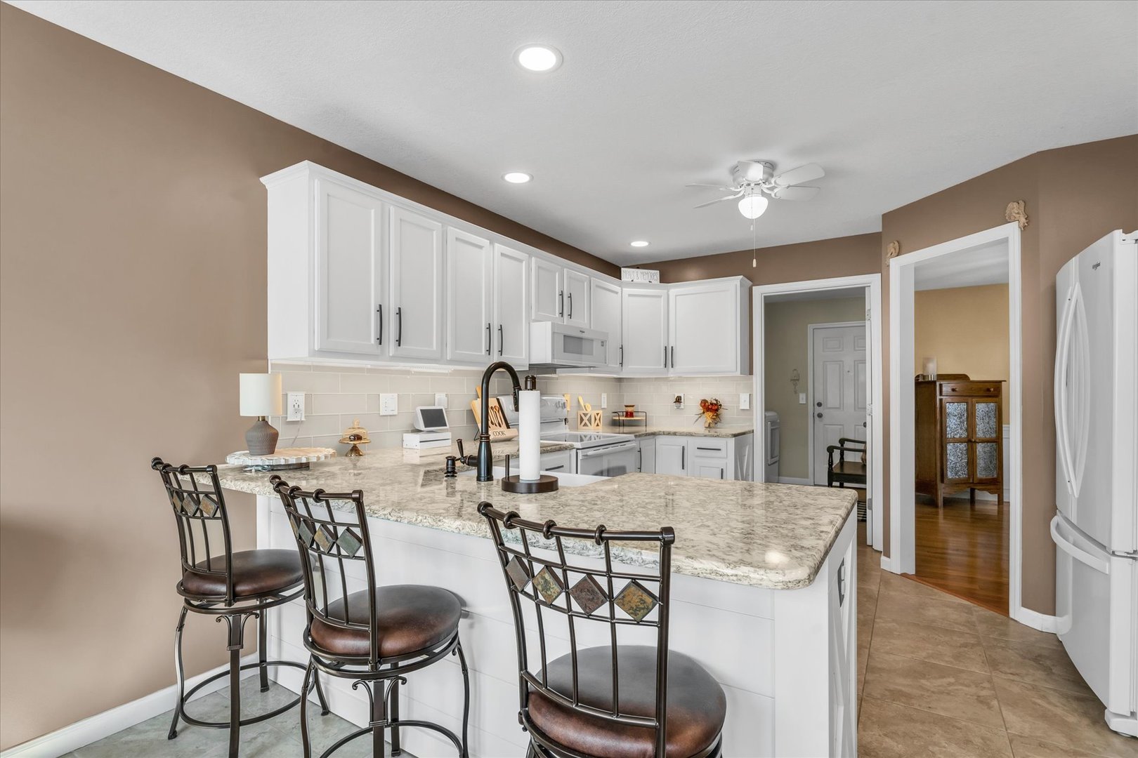 1107 Cobblefield Road Champaign, IL 61822 - Photo 11 of 47 Gallery Image 11