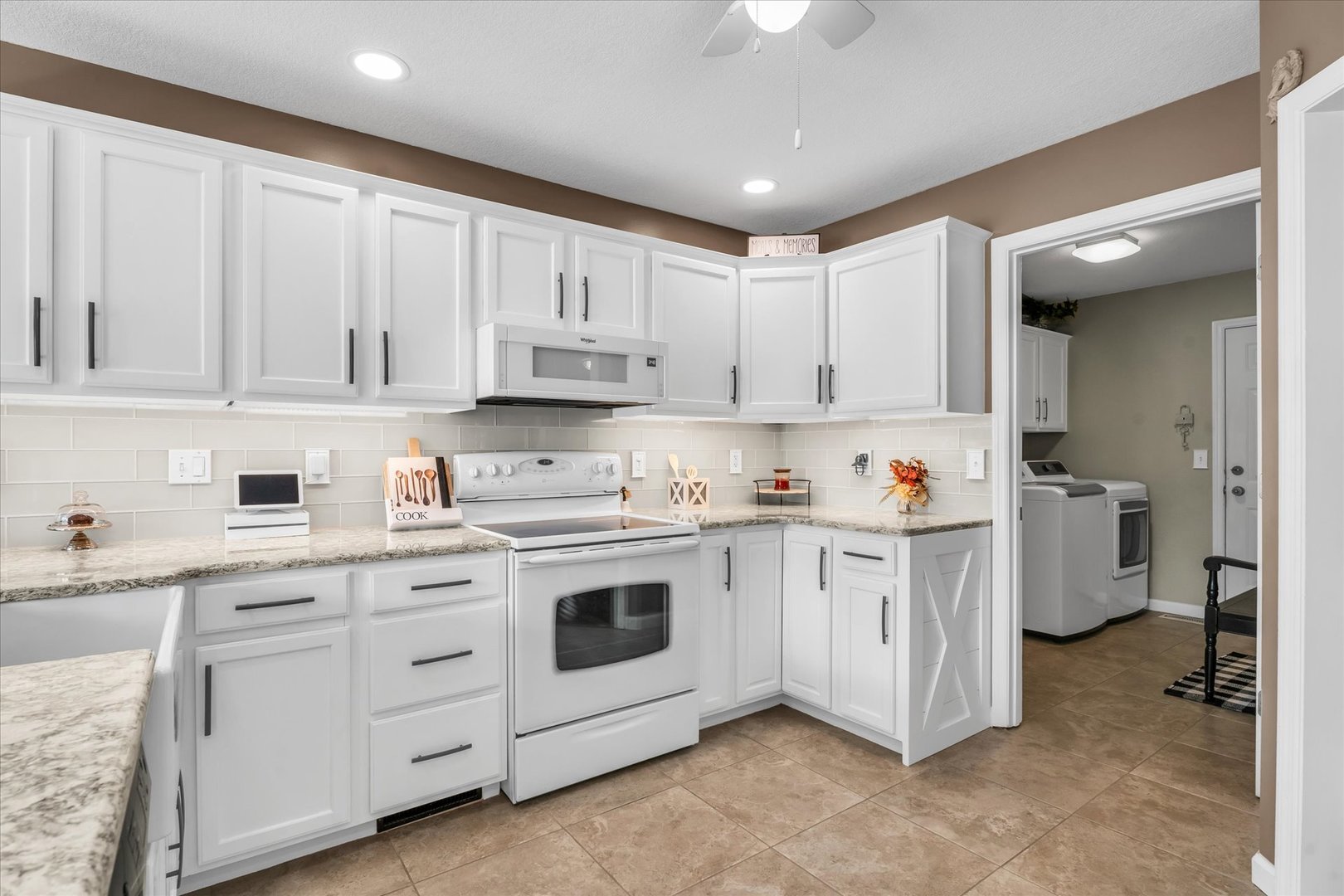 1107 Cobblefield Road Champaign, IL 61822 - Photo 10 of 47 Gallery Image 10