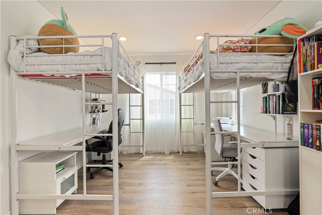 28364 Mirabelle Lane Saugus, CA 91350 - Photo 19 of 32 a view of entryway and hall with wooden floor