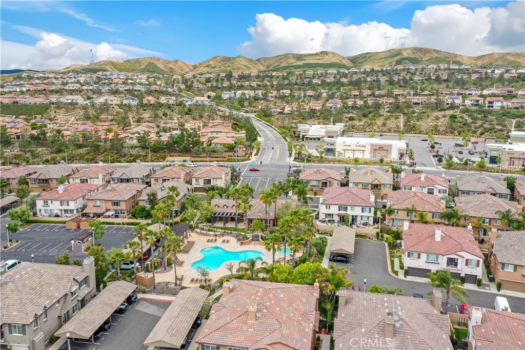 28364 Mirabelle Lane Saugus, CA 91350 - Photo 31 of 32 a view of a city with mountains in the background
