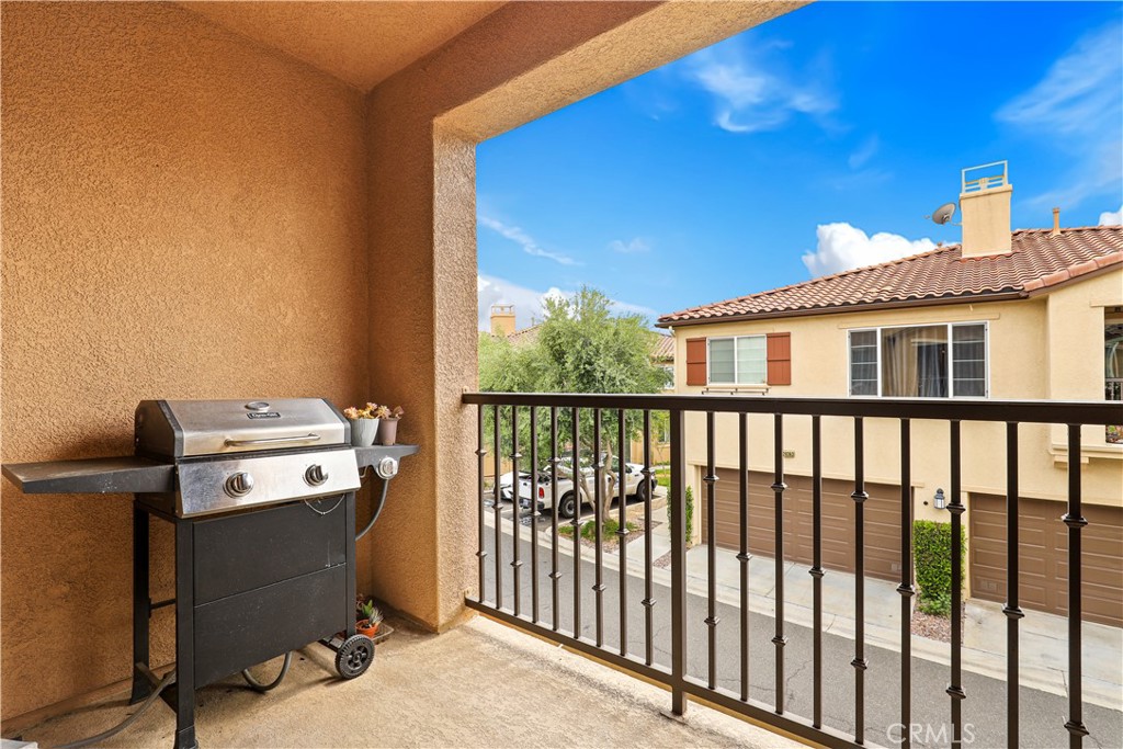 28364 Mirabelle Lane Saugus, CA 91350 - Photo 4 of 32 a view of a balcony with an outdoor space