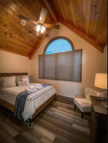 $3,300 | 544 East Main Street, Blue Ridge, GA 30513