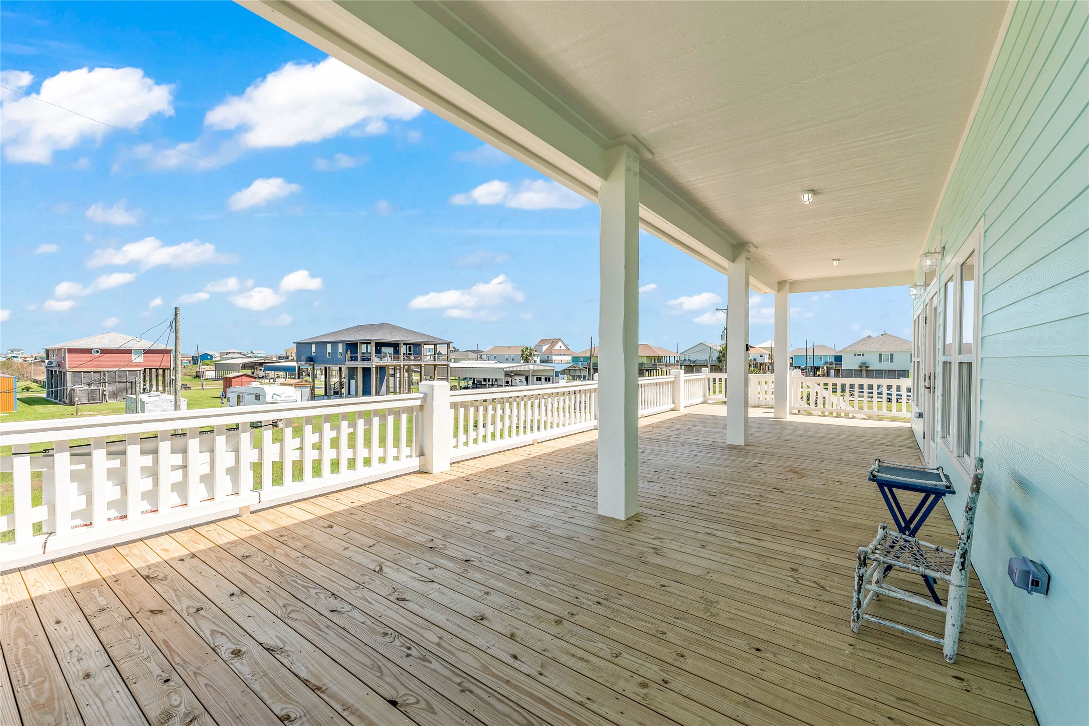 863 South Selwyn Road Crystal Beach, TX 77650 - Photo 24 of 32