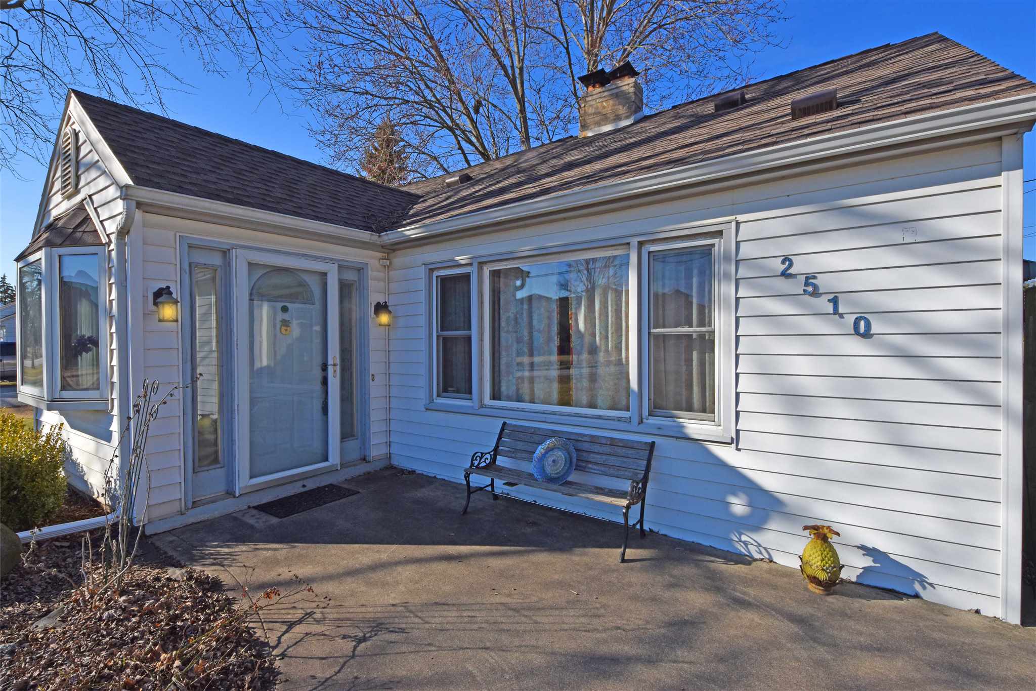 2510 Spring Street Fort Wayne, IN 46808 - Photo 7 of 31
