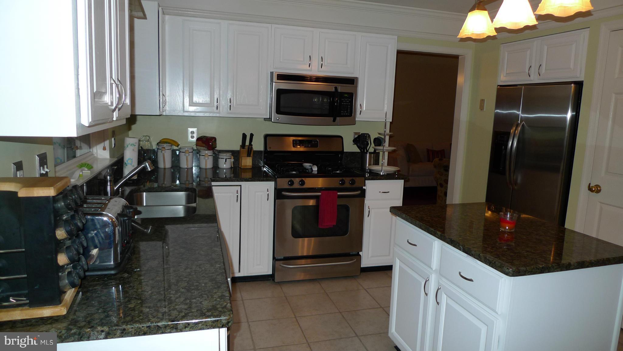 1714 Algonquin Road Frederick, MD 21701 - Photo 7 of 26 Kitchen