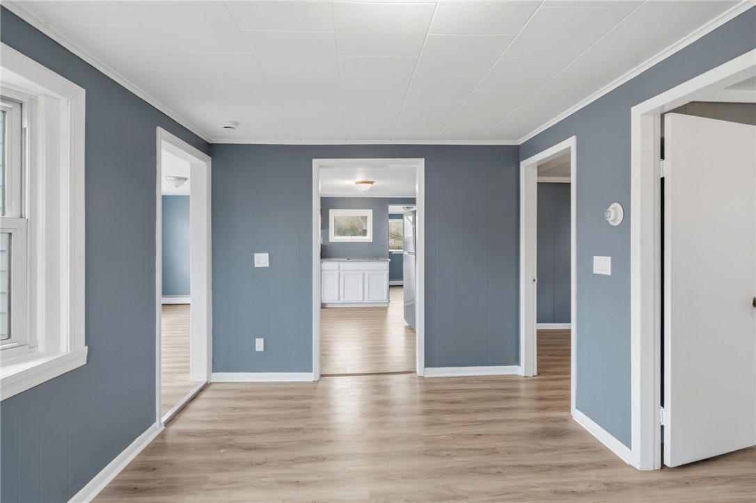 311 Arnold Road Coventry, RI 02816 - Photo 17 of 42