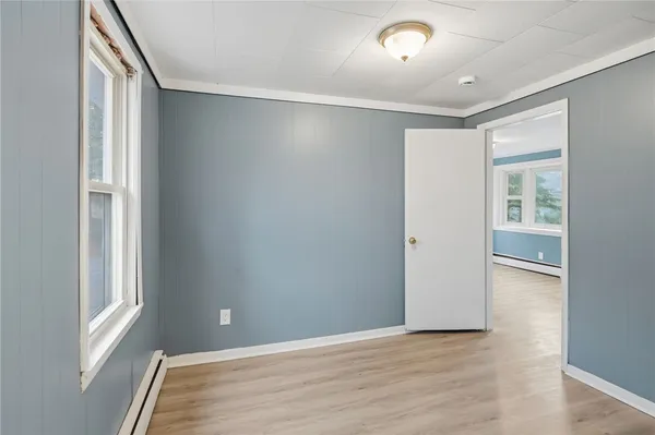 $329,000 | 311 Arnold Road, Coventry, RI 02816