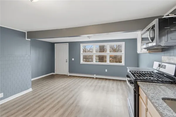 $329,000 | 311 Arnold Road, Coventry, RI 02816