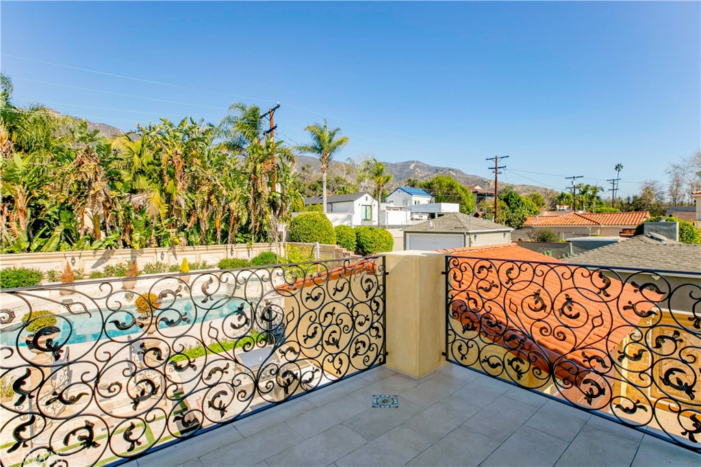 1953 Bellevue Drive Glendale, CA 91201 - Photo 38 of 57