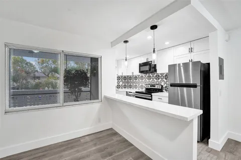 $124,999 | 1425 Arthur Street, Unit 202A, Hollywood, FL 33020