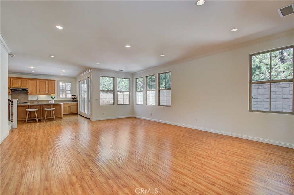 43 Splendor Irvine, CA 92618 - Photo 7 of 47