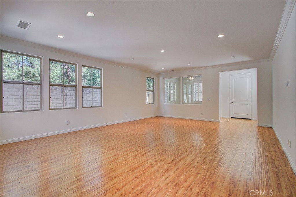 43 Splendor Irvine, CA 92618 - Photo 9 of 47