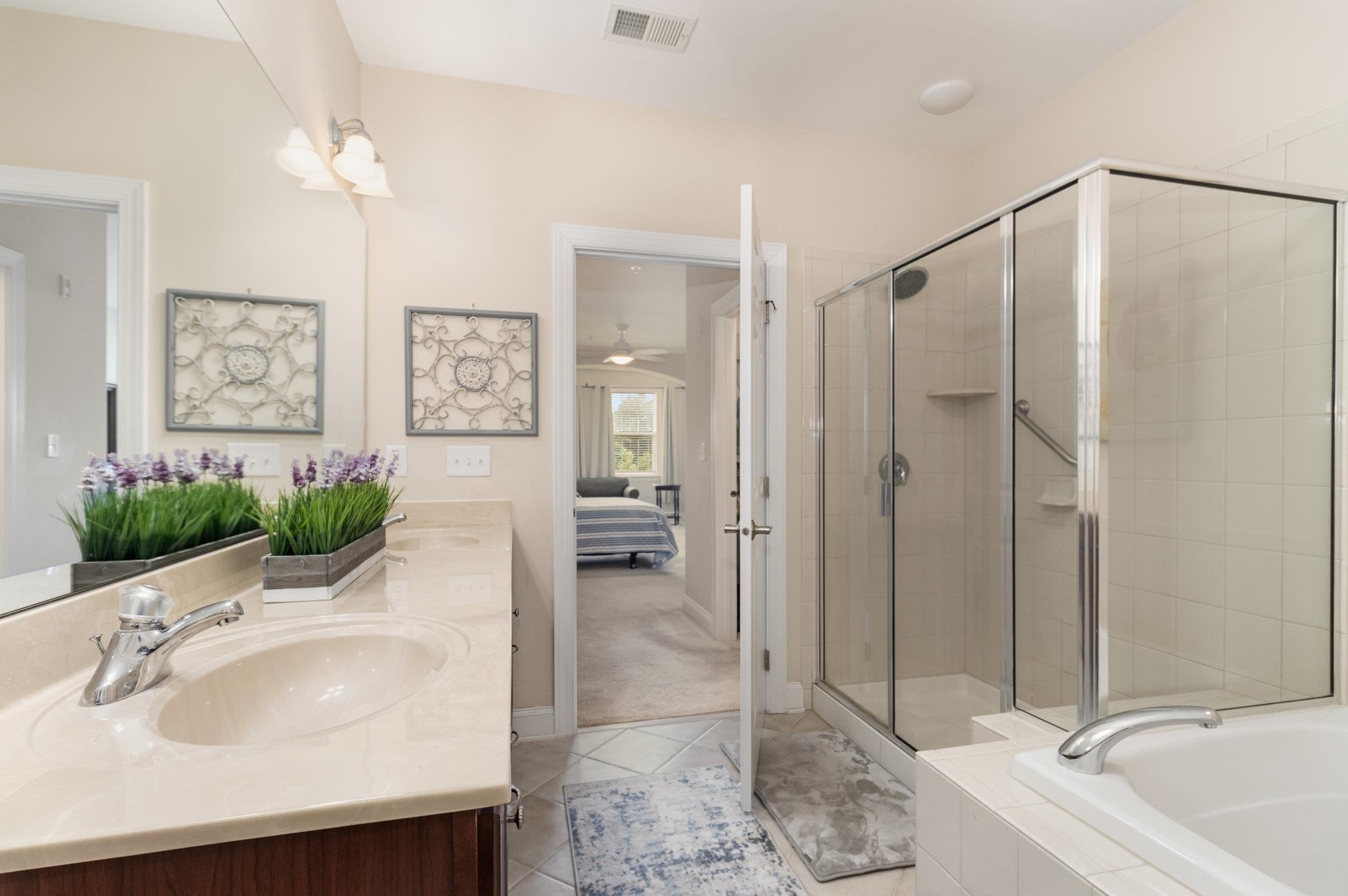 10411 Rosegate Court, Unit 206 Raleigh, NC 27617 - Photo 17 of 25 Photo 17