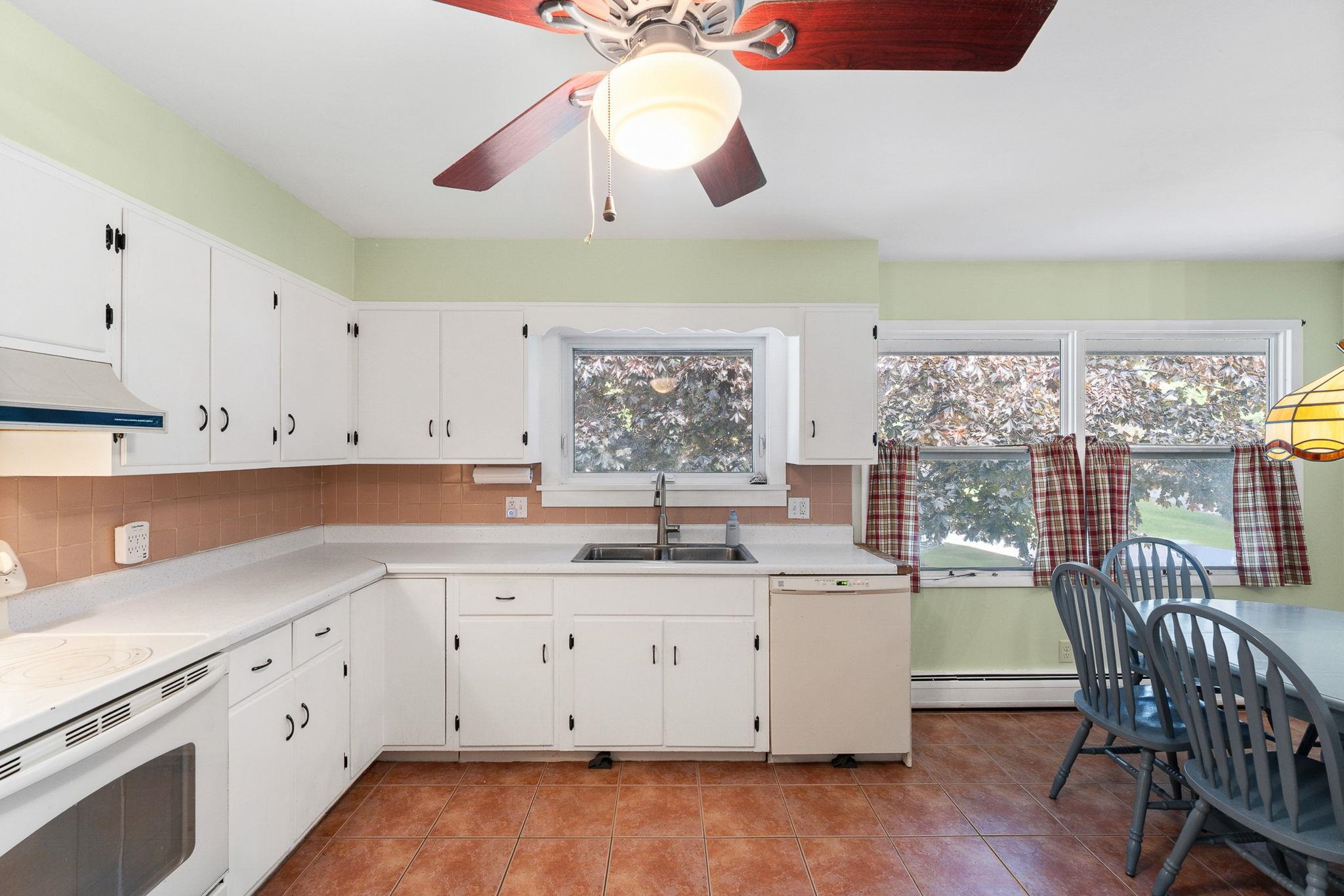29 Ridgewood Terrace Barre Town, VT 05641 - Photo 20 of 58