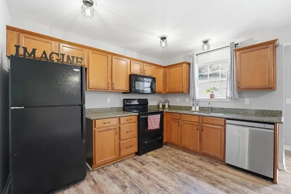 $215,000 | 13684 Oak Valley Drive, Platte City, MO 64079