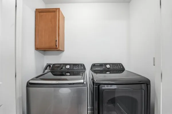 $215,000 | 13684 Oak Valley Drive, Platte City, MO 64079