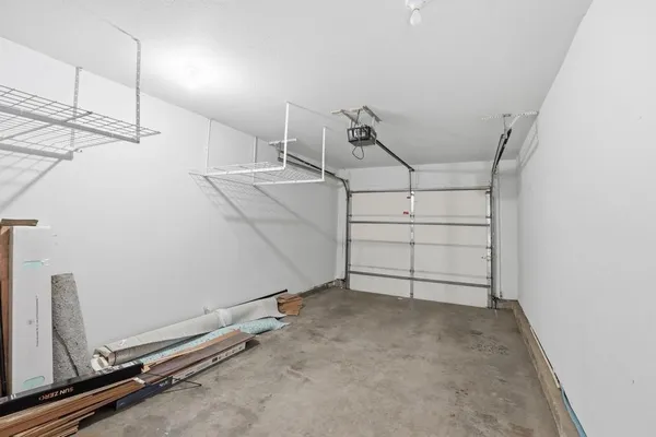 $215,000 | 13684 Oak Valley Drive, Platte City, MO 64079