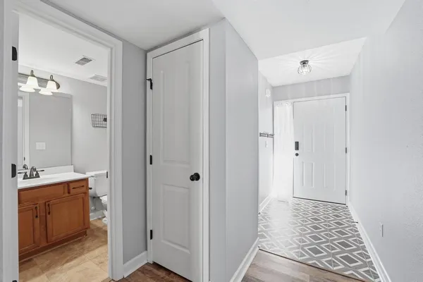 $215,000 | 13684 Oak Valley Drive, Platte City, MO 64079