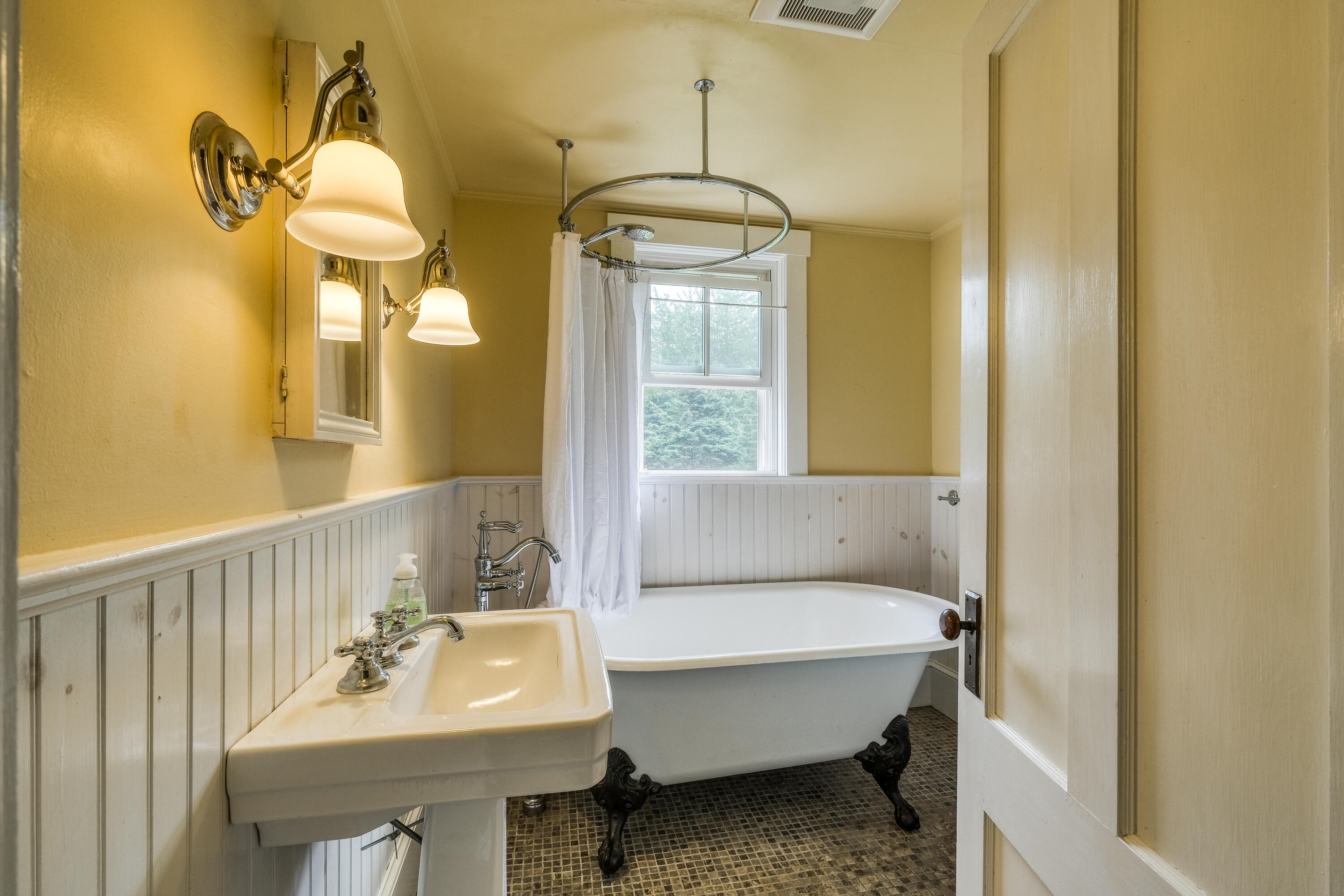 2178 Bristol Road Pemaquid, ME 04558 - Photo 16 of 47 20210608_2178_Bristol_Rd_9310