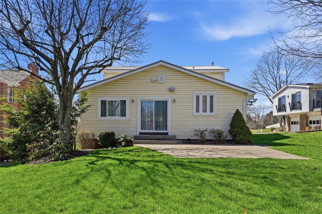32 Herbst Road Coraopolis, PA 15108 - Photo 42 of 44 Plenty of room for outdoor entertaining