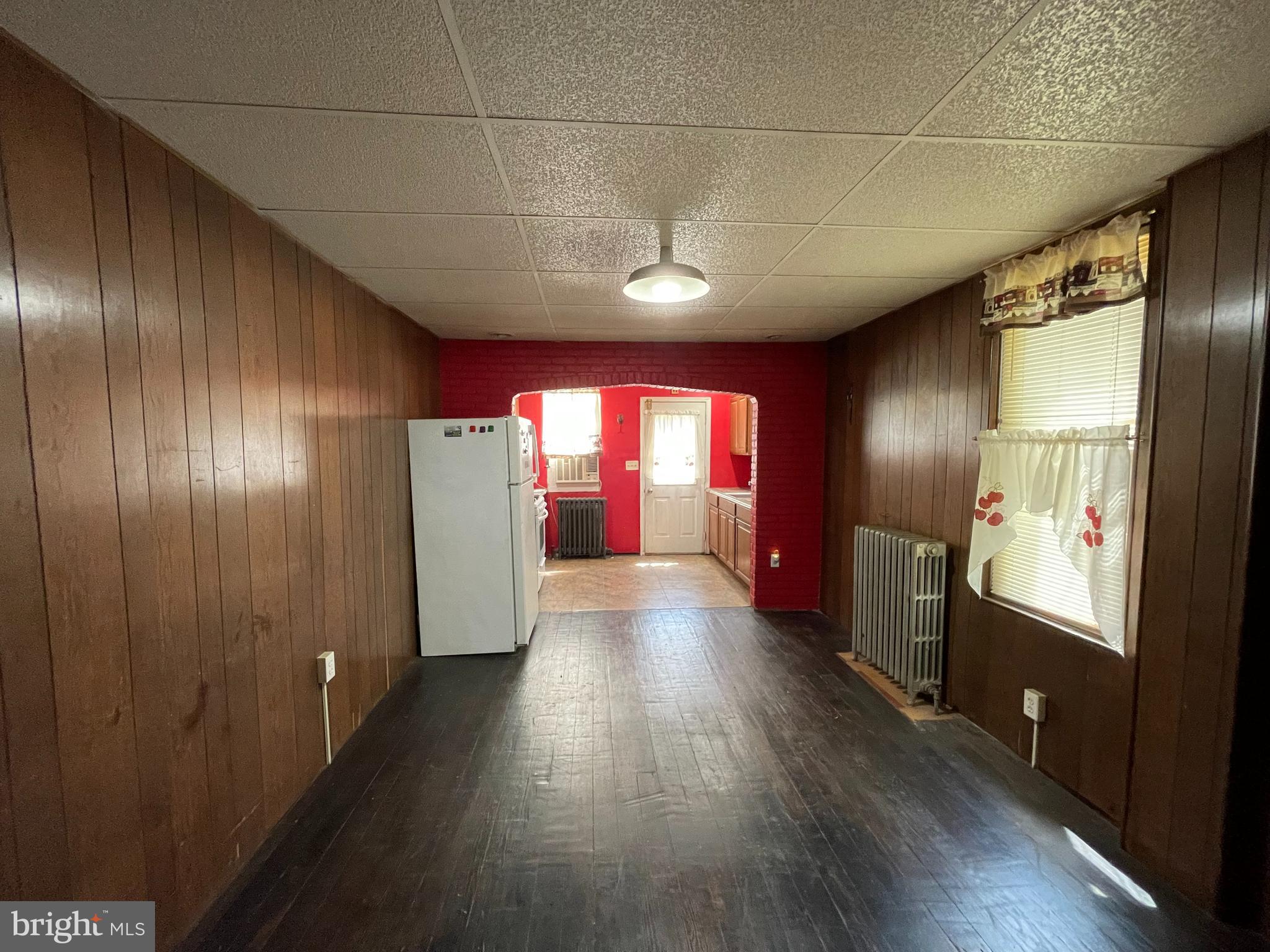 1007 Locust Street Reading, PA 19604 - Photo 6 of 26 Gallery Image 6