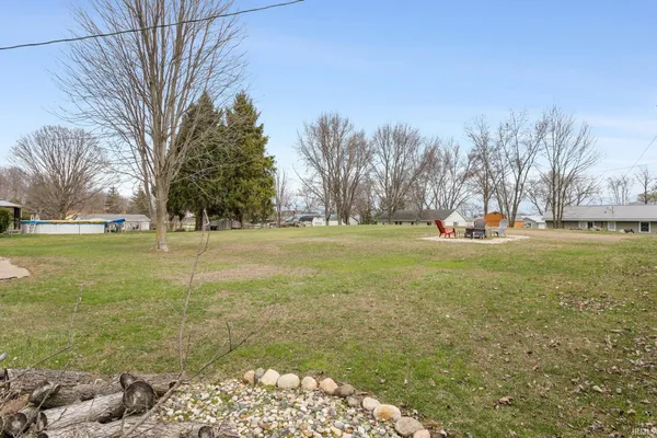 $235,900 | 70862 Tecumseh Drive, Nappanee, IN 46550