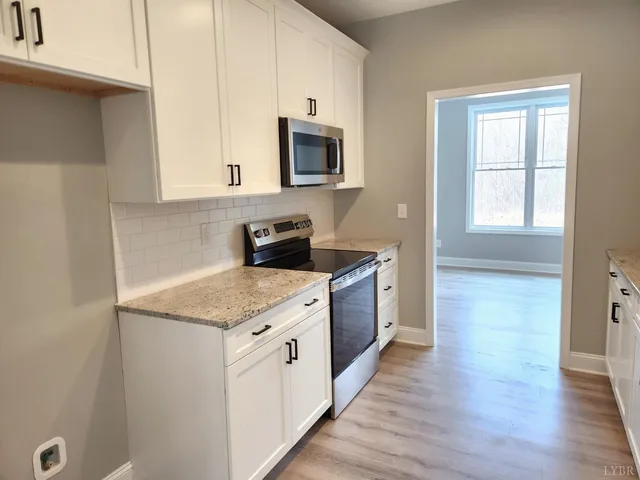 $299,900 | 3008 Hill Street, Unit 408, Lynchburg, VA 24501