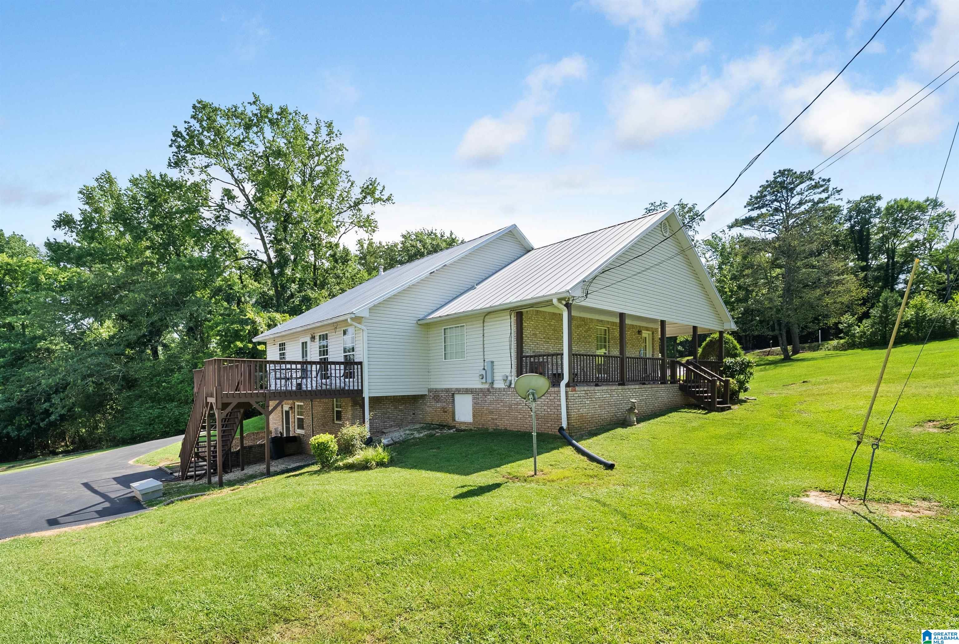 1733 Mountain View Road Springville, AL 35146 - Photo 9 of 37