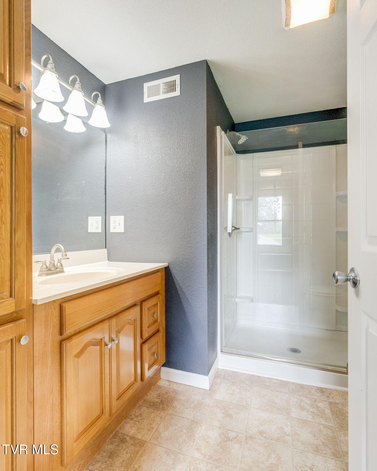 59 New Hope Road Greeneville, TN 37745 - Photo 19 of 39 018