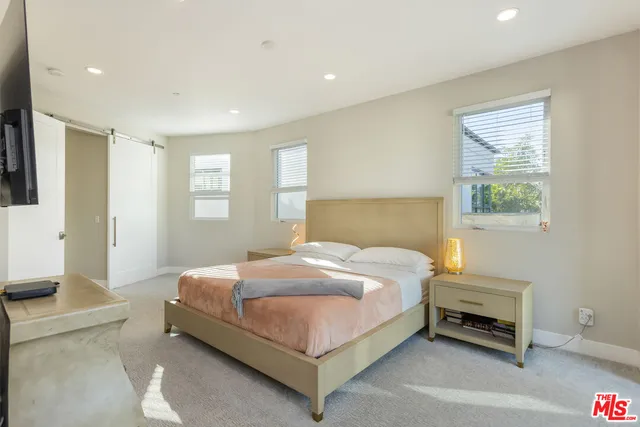 a view of a workspace