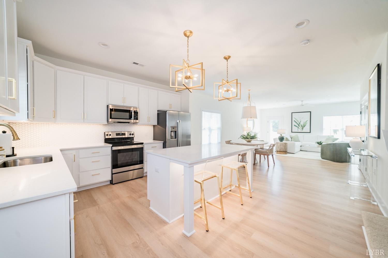 556 Leesville Road, Unit 208 Lynchburg, VA 24502 - Photo 3 of 40