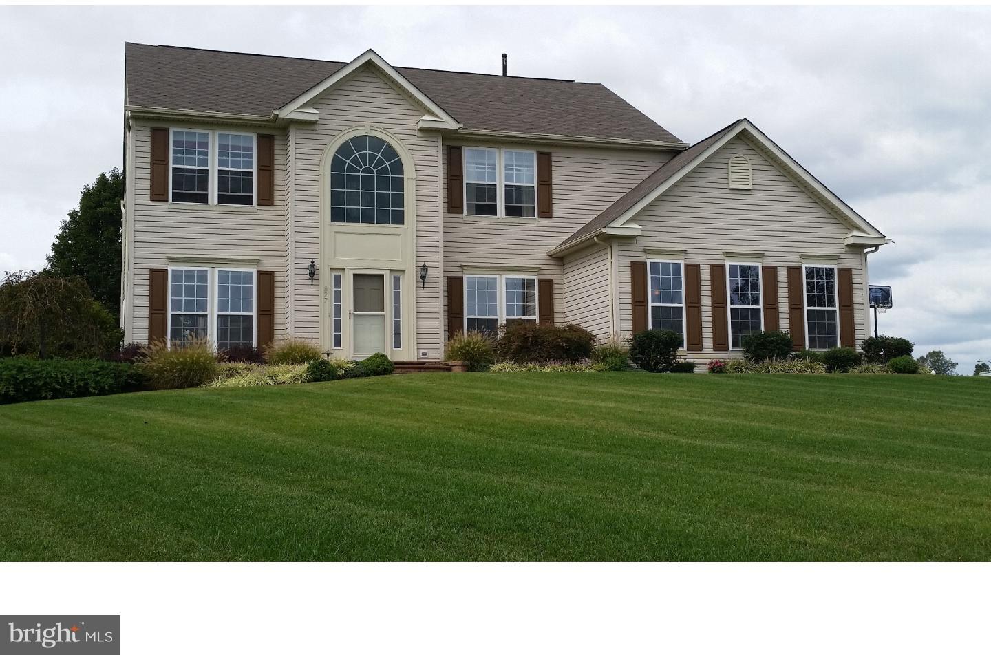 827 Middlesborough Way Mickleton, NJ 08056 - Photo 1 of 25