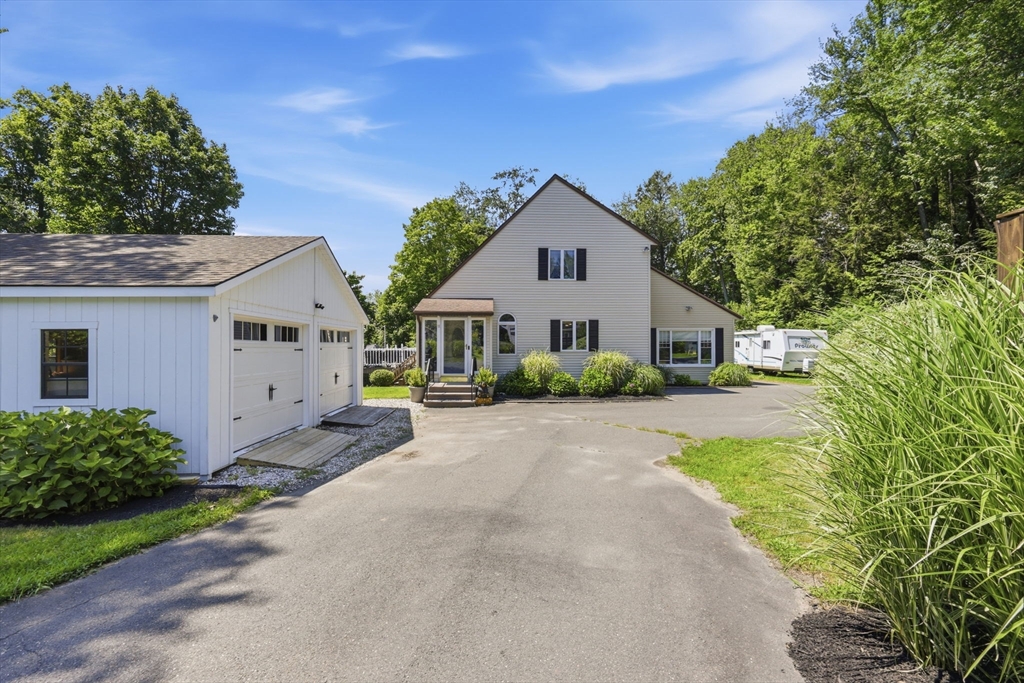 11 Pine Ridge Road Montgomery, MA 01085 - Photo 2 of 42 Gallery Image 2