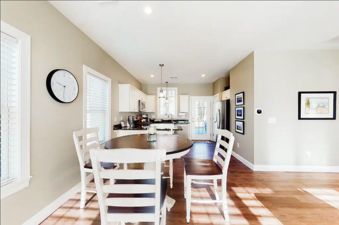 55 Frontier Way, Unit 184 Arundel, ME 04046 - Photo 9 of 54 Dining