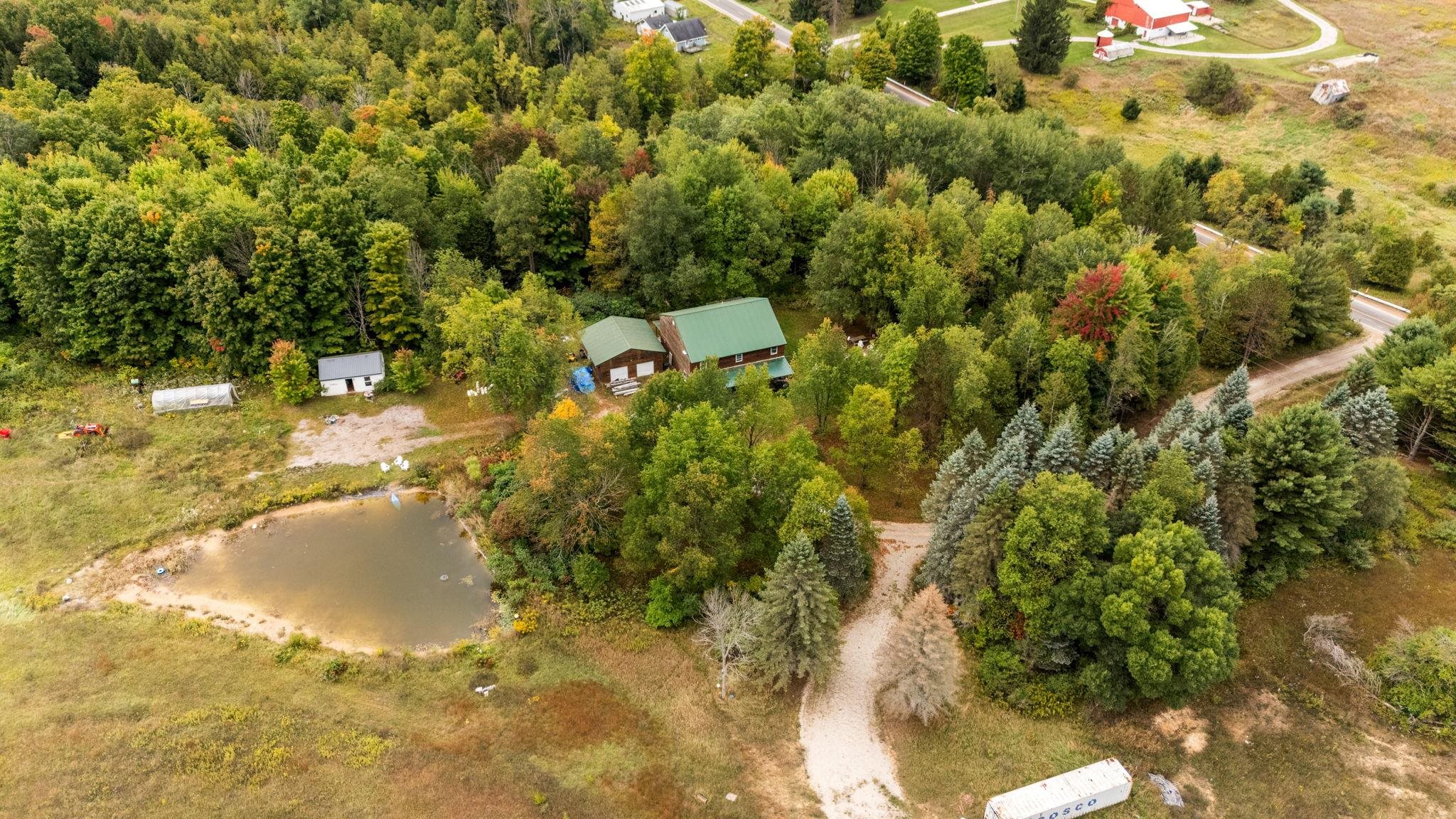 3714 North 19 Road Mesick, MI 49668 - Photo 54 of 62 1939413-9a0af421-efef-47bb-a5ad-a15a344de780.JPG