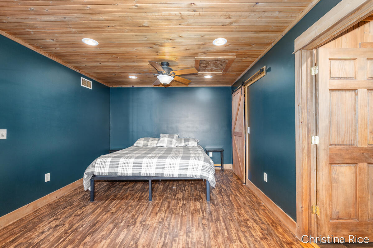 5810 West Sidney Road Sidney, MI 48885 - Photo 14 of 32 5810-West-Sidney_013