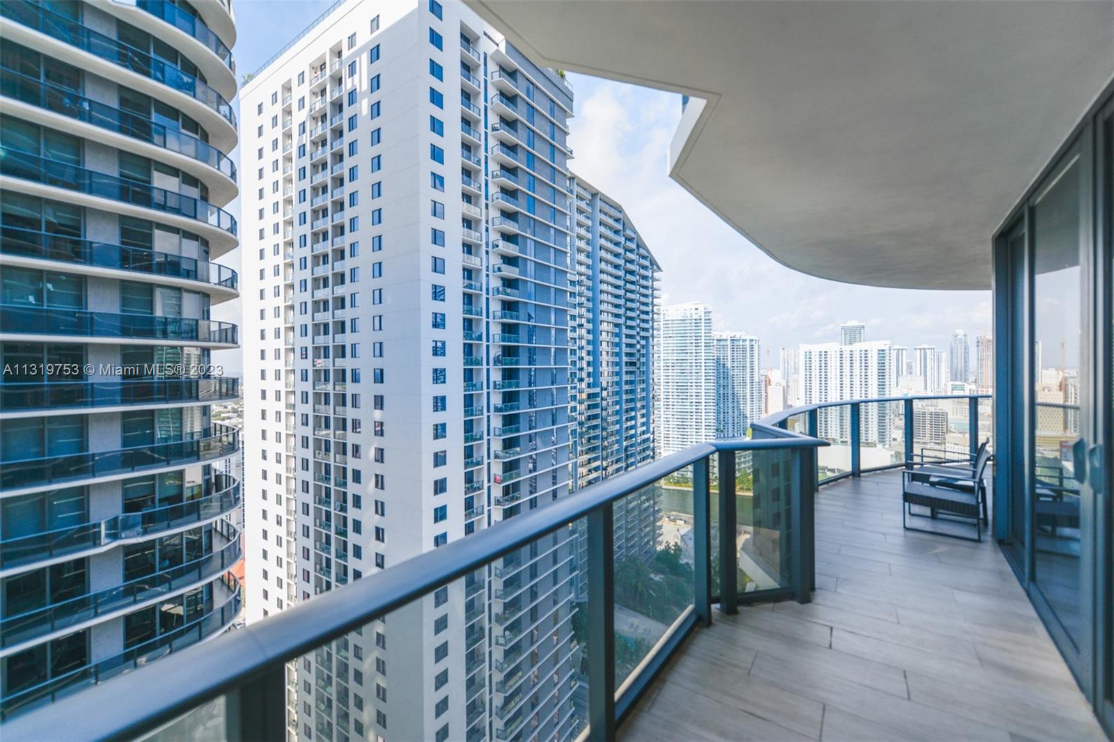 45 Southwest 9th Street, Unit 3308 Miami, FL 33130 - Photo 16 of 16 Gallery Image 16