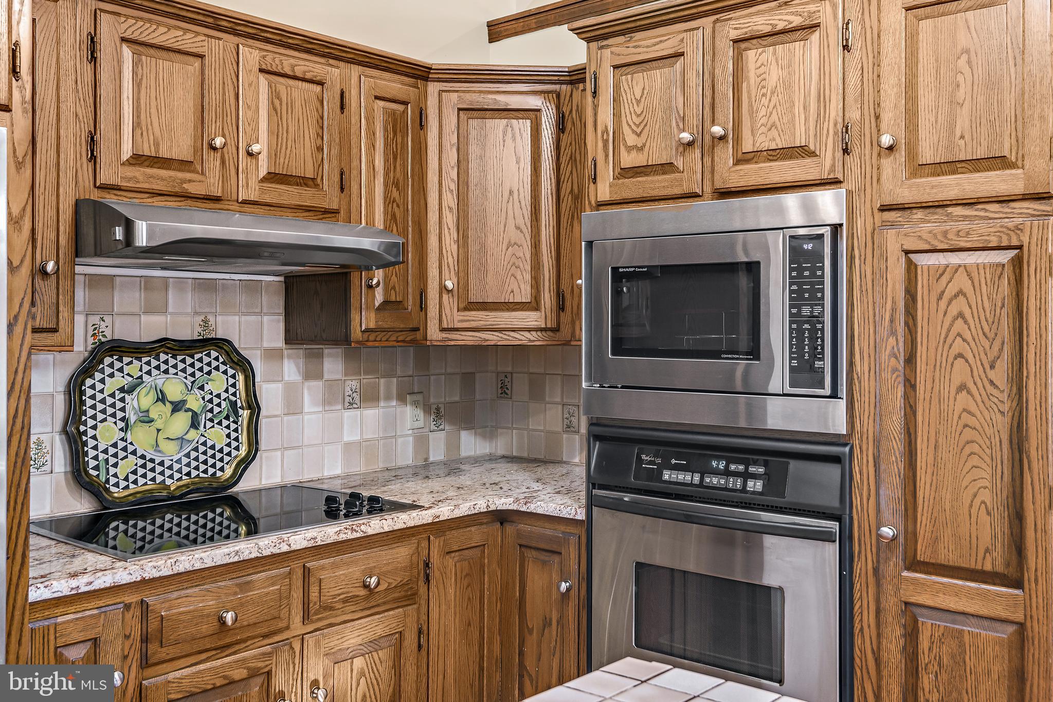 1556 Sheaffer Road Elizabethtown, PA 17022 - Photo 17 of 47 Gallery Image 17
