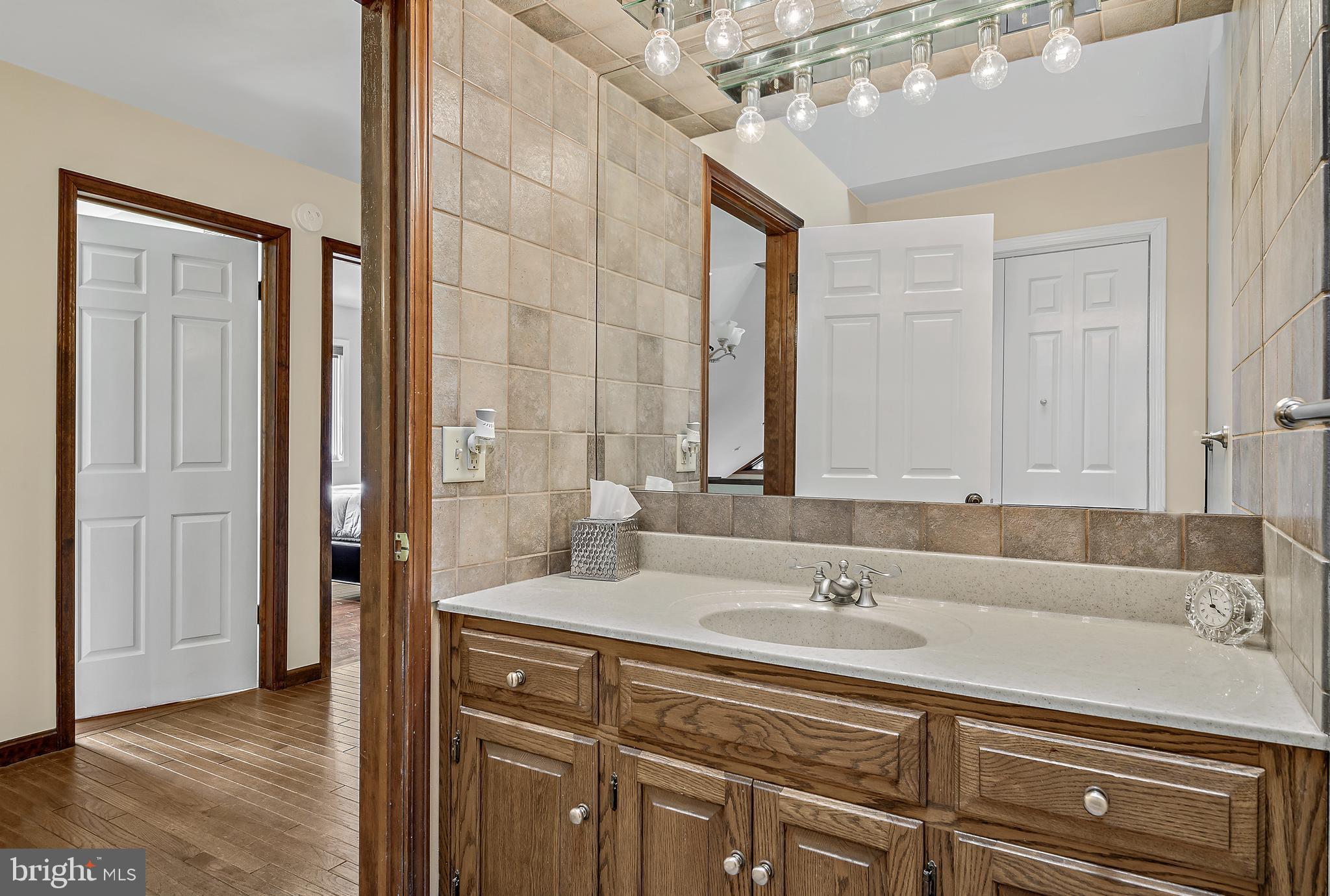 1556 Sheaffer Road Elizabethtown, PA 17022 - Photo 29 of 47 Gallery Image 29