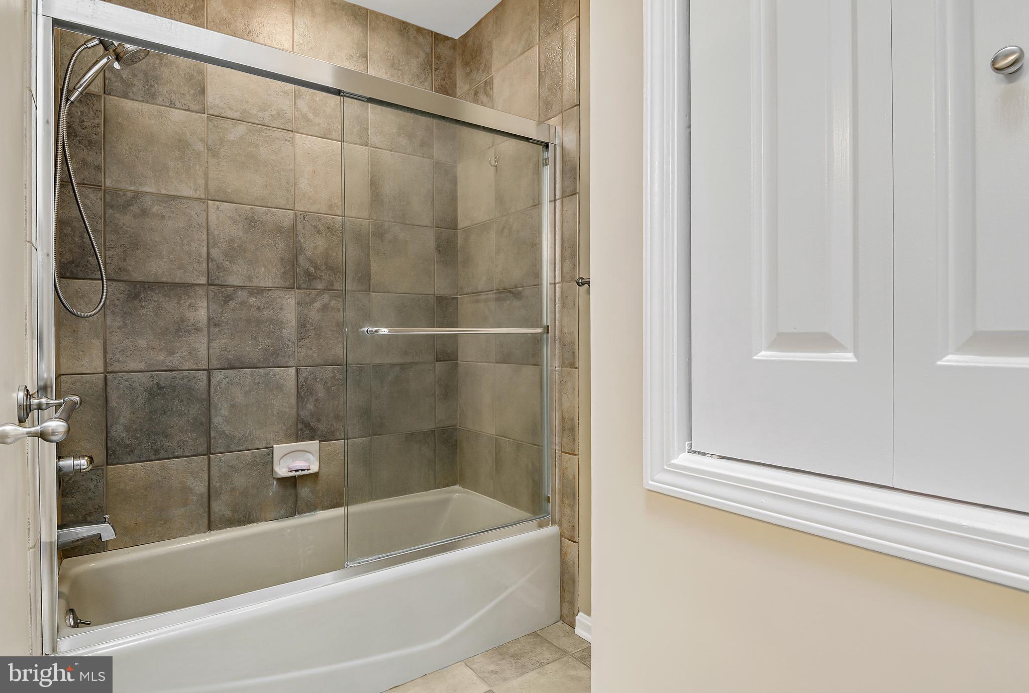 1556 Sheaffer Road Elizabethtown, PA 17022 - Photo 30 of 47 Gallery Image 30