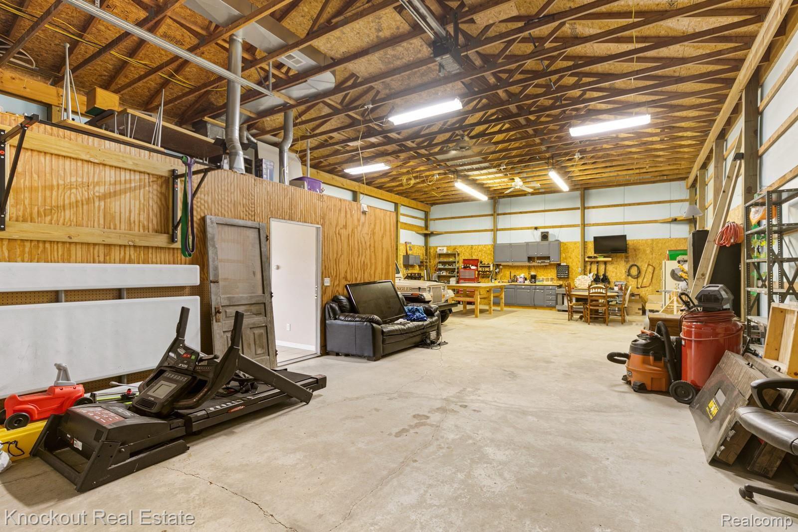11145 Canada Road Birch Run, MI 48415 - Photo 43 of 62 11145 Canada Rd Birch Run-43.jpg