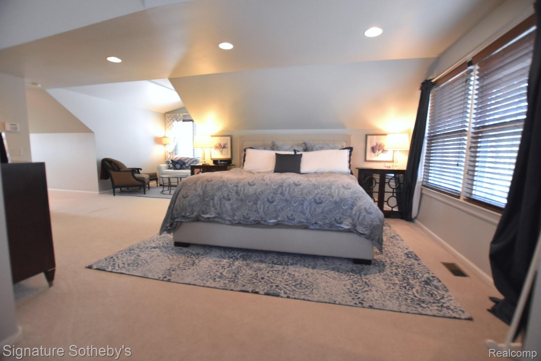 18258 Beverly Road Franklin, MI 48025 - Photo 25 of 39 30JPG.jpg