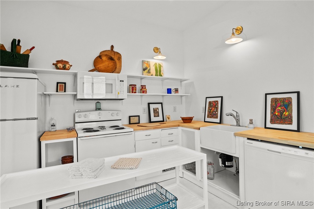 702 West Main Street Madison, IN 47250 - Photo 14 of 56