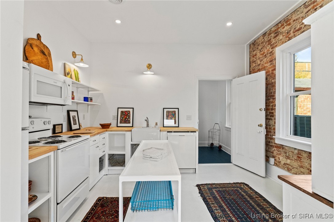 702 West Main Street Madison, IN 47250 - Photo 15 of 56