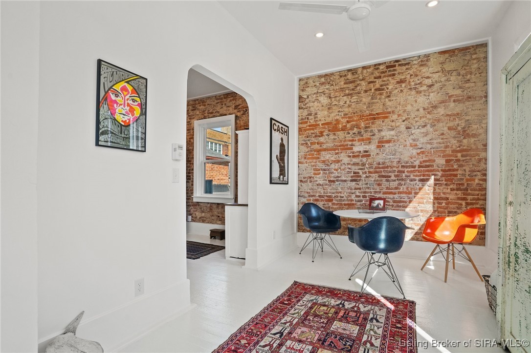 702 West Main Street Madison, IN 47250 - Photo 16 of 56