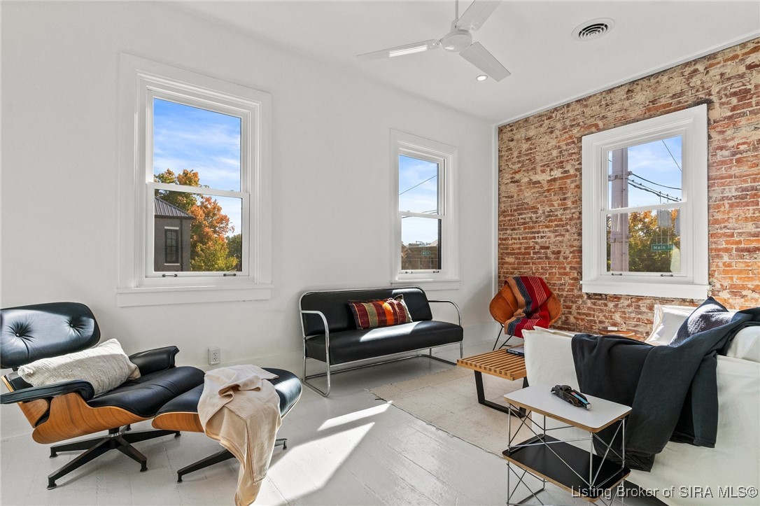 702 West Main Street Madison, IN 47250 - Photo 18 of 56