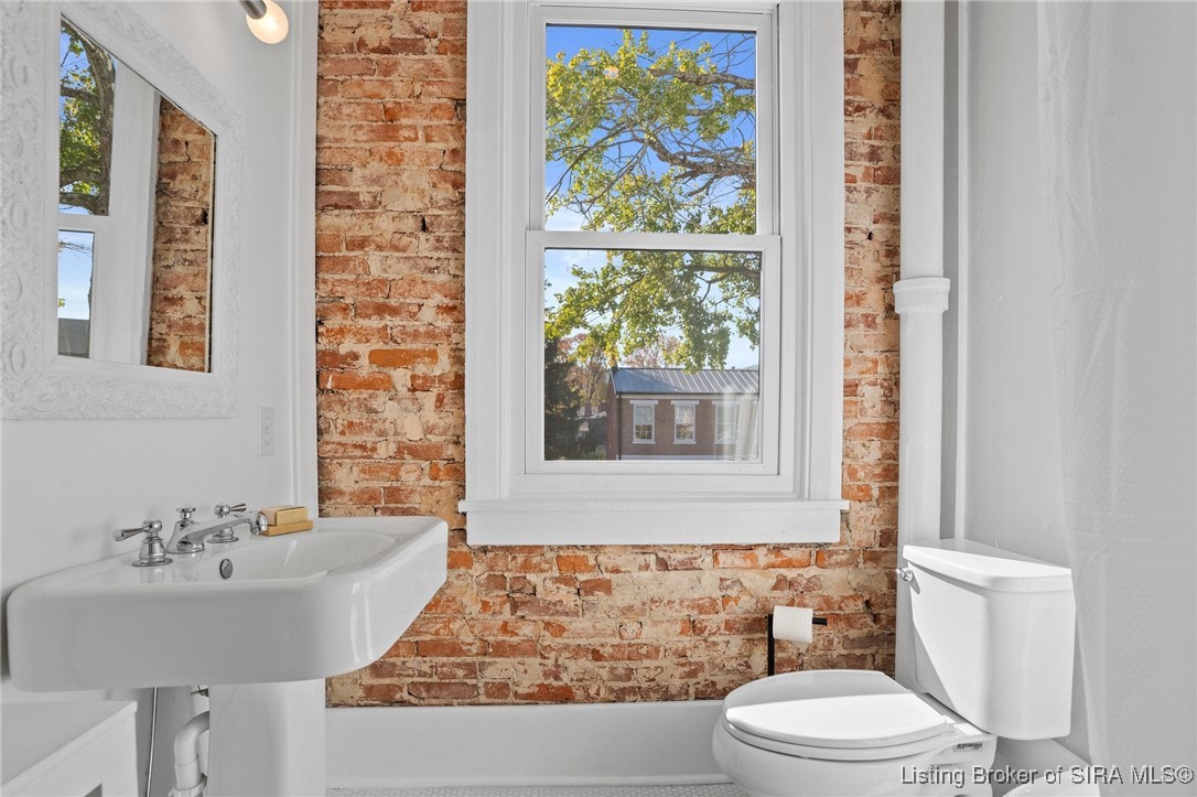 702 West Main Street Madison, IN 47250 - Photo 30 of 56